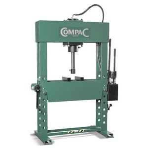 Korjaamopuristin prässi